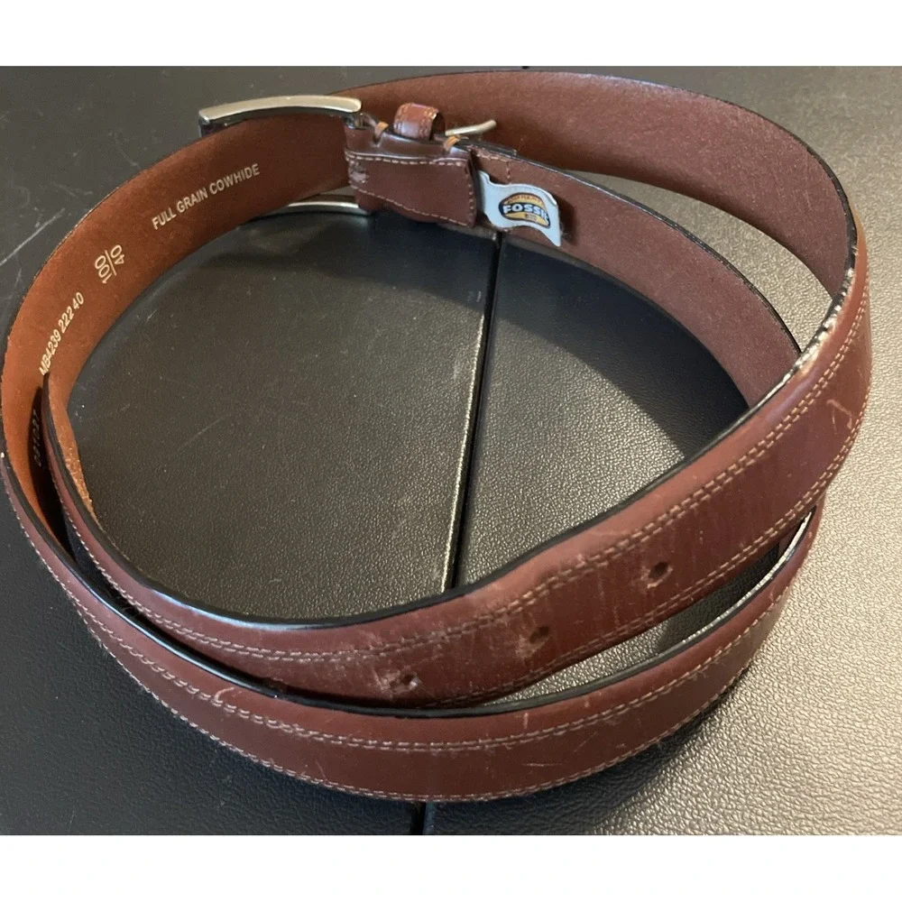 Fossil Mens 40 Belt Brown Full Grain Cowhide Leather MB4239 222 40 Stitch Detail